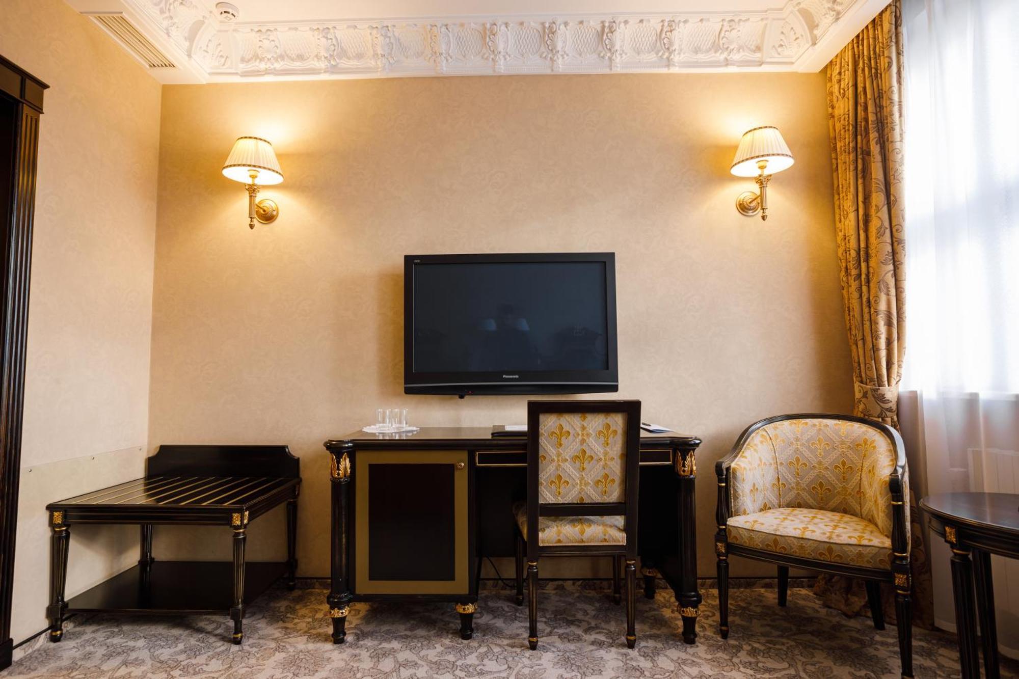 Axelhof Boutique Hotel Dnipro Luaran gambar