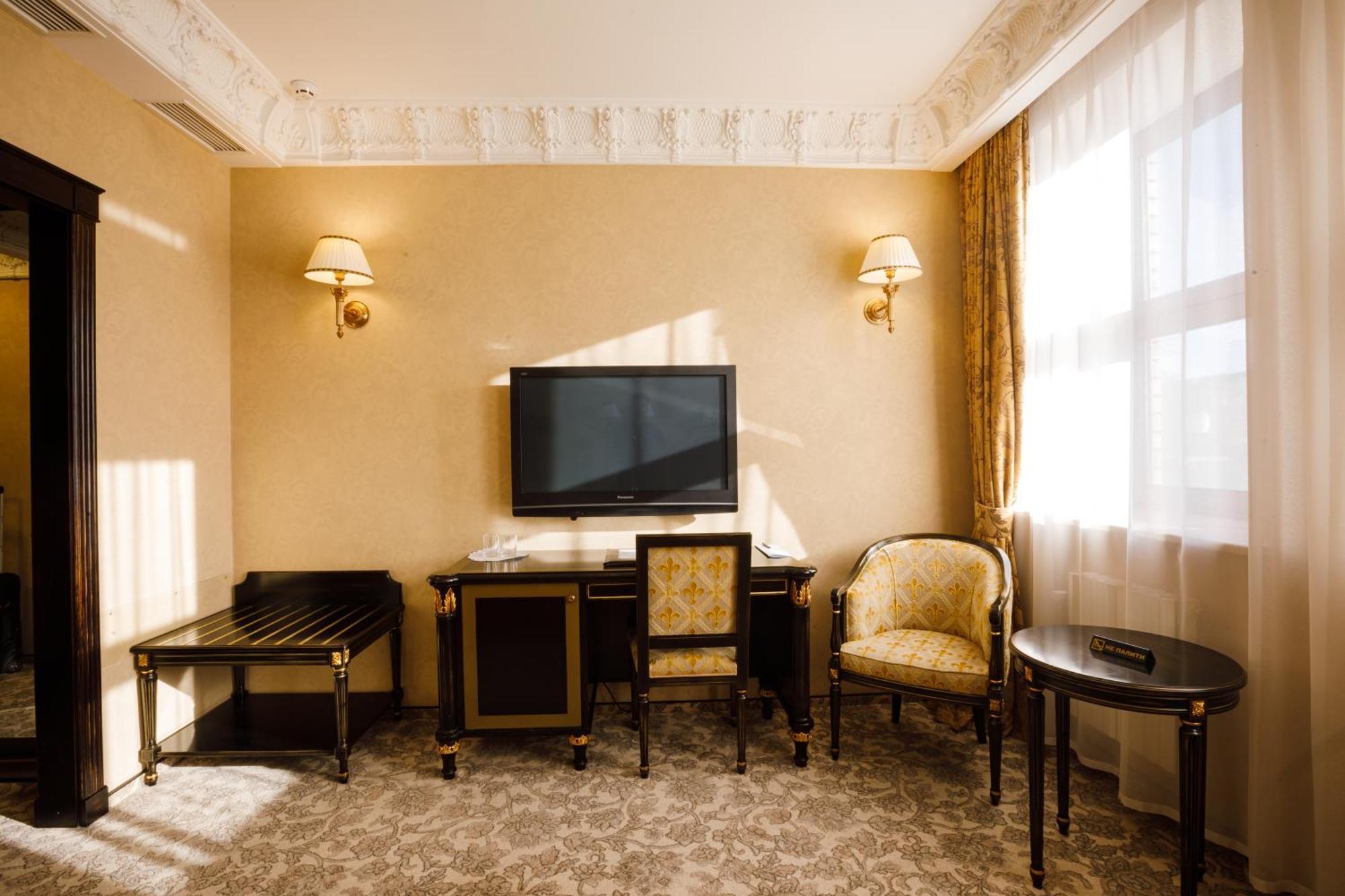Axelhof Boutique Hotel Dnipro Luaran gambar