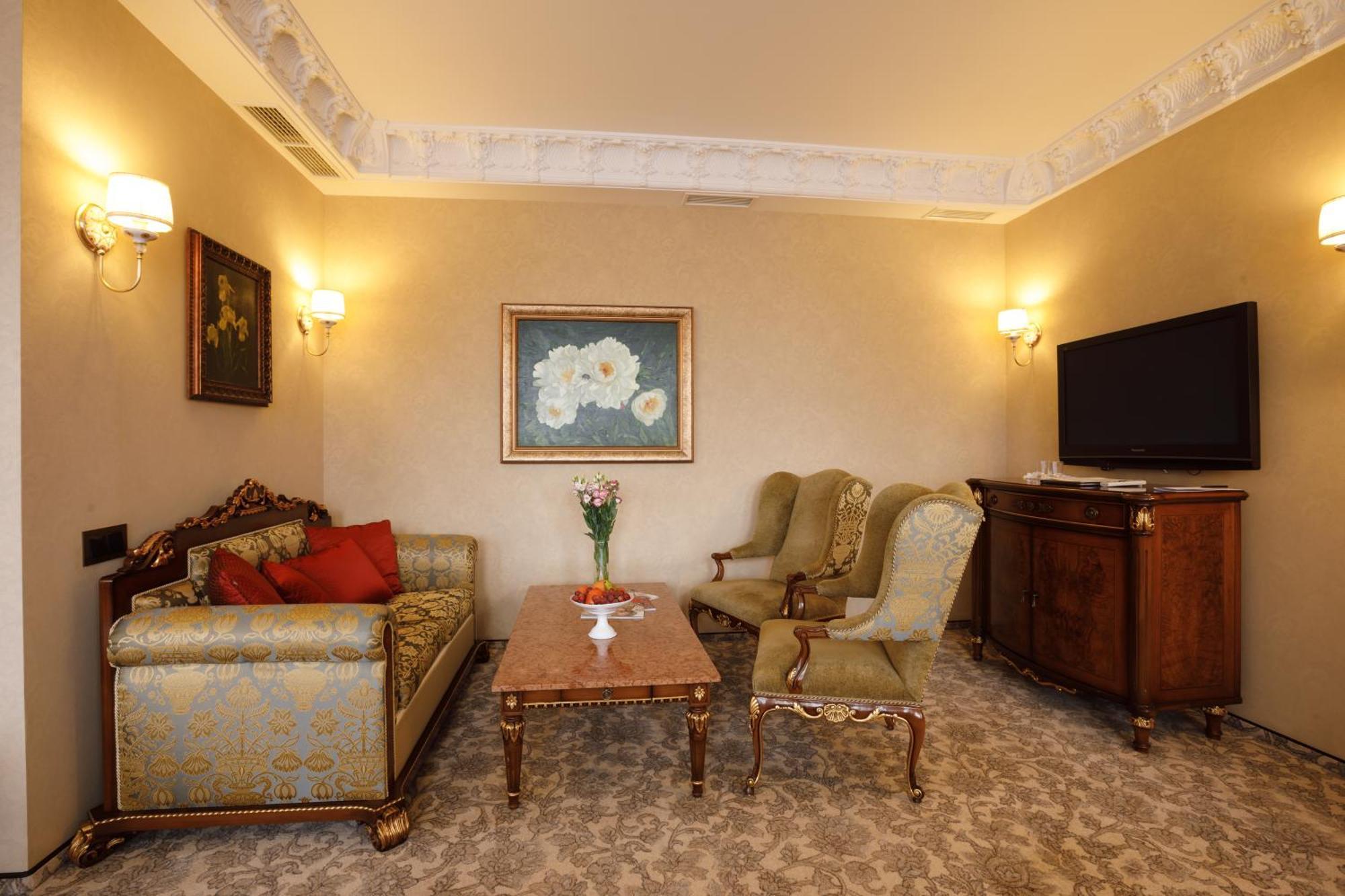 Axelhof Boutique Hotel Dnipro Luaran gambar