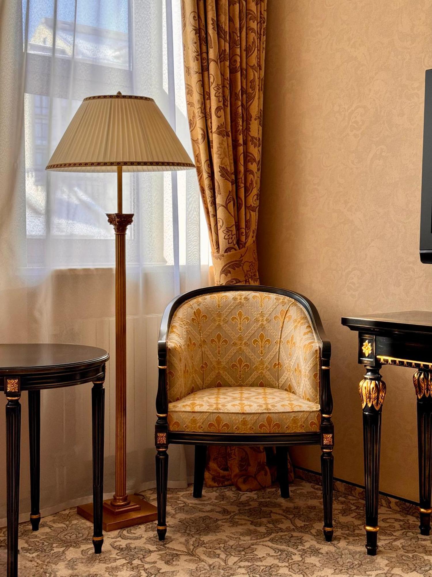 Axelhof Boutique Hotel Dnipro Luaran gambar