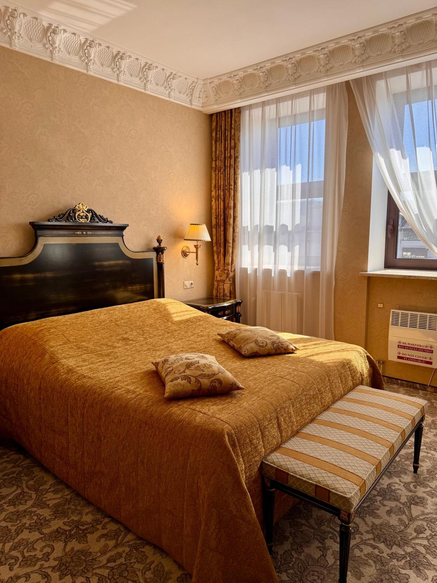 Axelhof Boutique Hotel Dnipro Luaran gambar