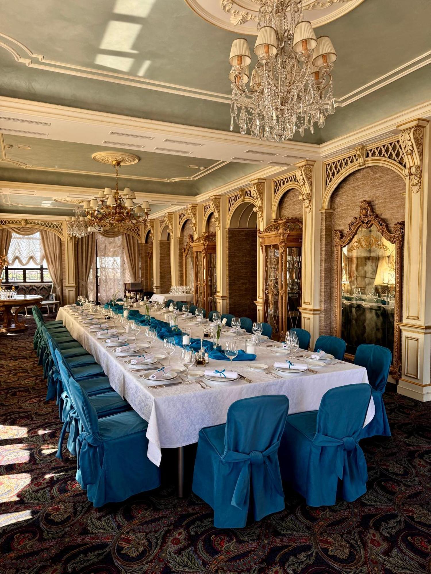 Axelhof Boutique Hotel Dnipro Luaran gambar