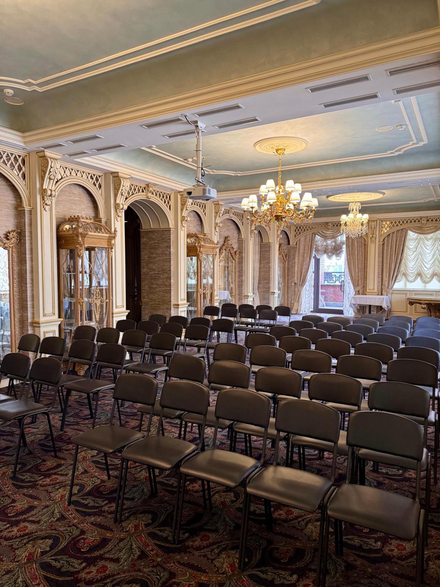 Axelhof Boutique Hotel Dnipro Luaran gambar
