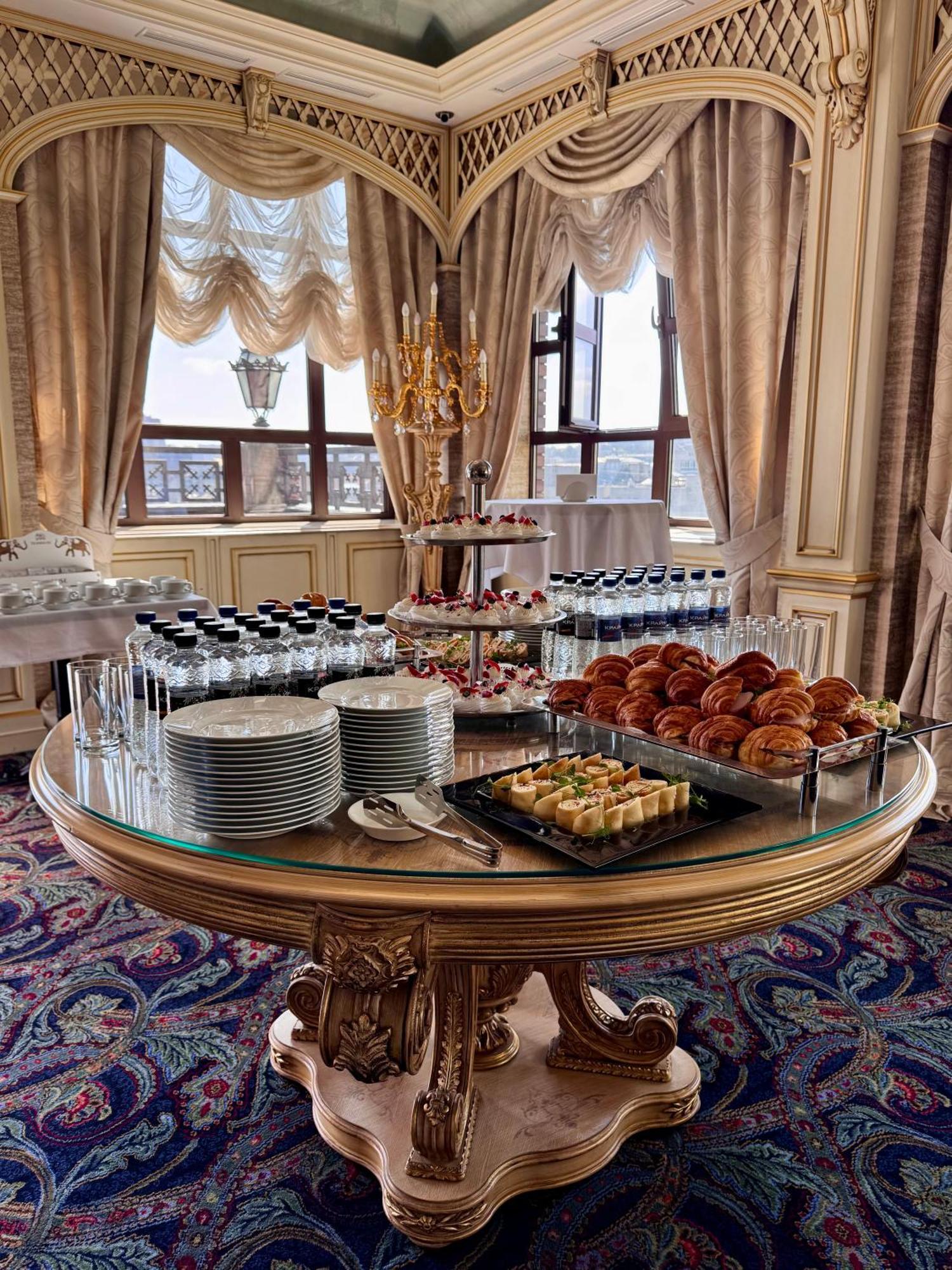 Axelhof Boutique Hotel Dnipro Luaran gambar