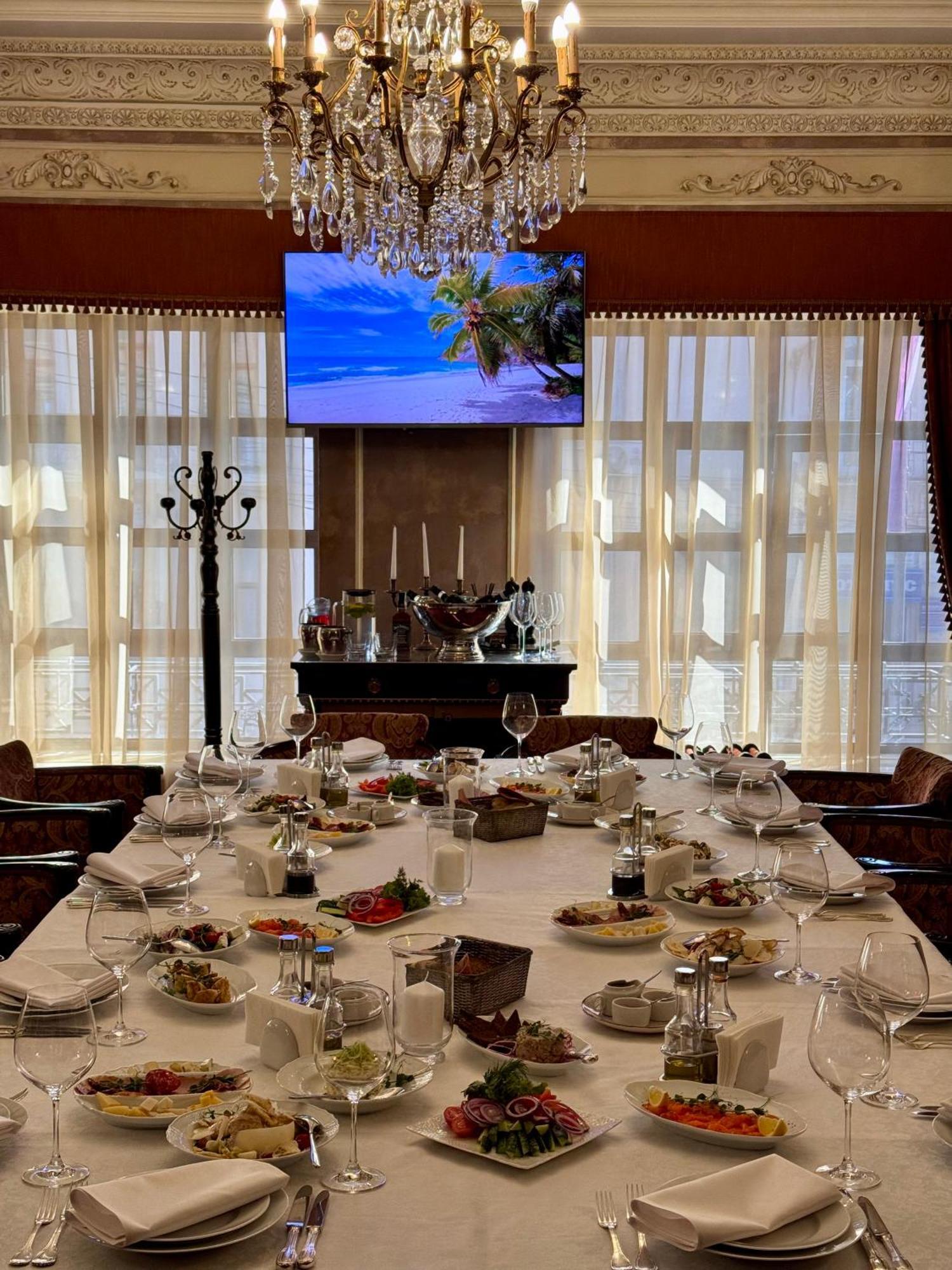 Axelhof Boutique Hotel Dnipro Luaran gambar